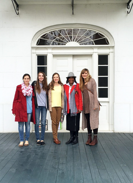 Dr. Rachel Stephens' ARH 477 class at Bluff Hall in Demopolis, Alabama. The students toured several structures around Hale, Perry and Marengo counties in the Black Belt as part of their studies.